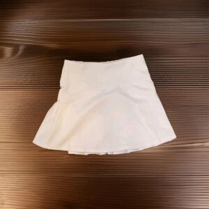 Adrienne Vittadini Skort M White Ivory Stretch Mini Tennis Golf Pickleball Skirt